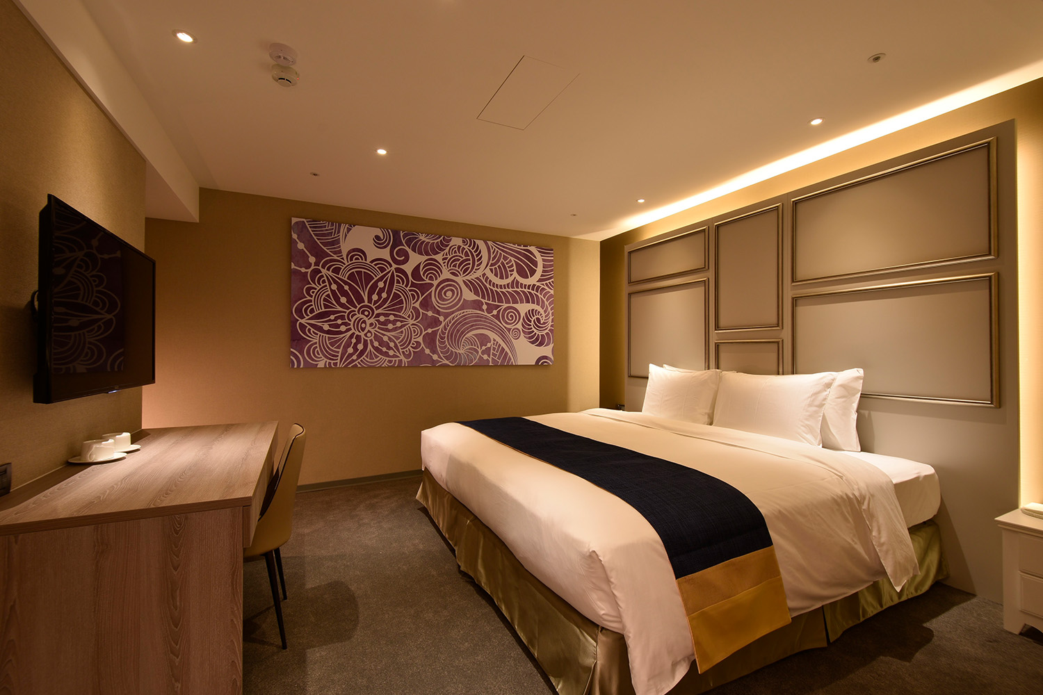 標準雙人房無窗